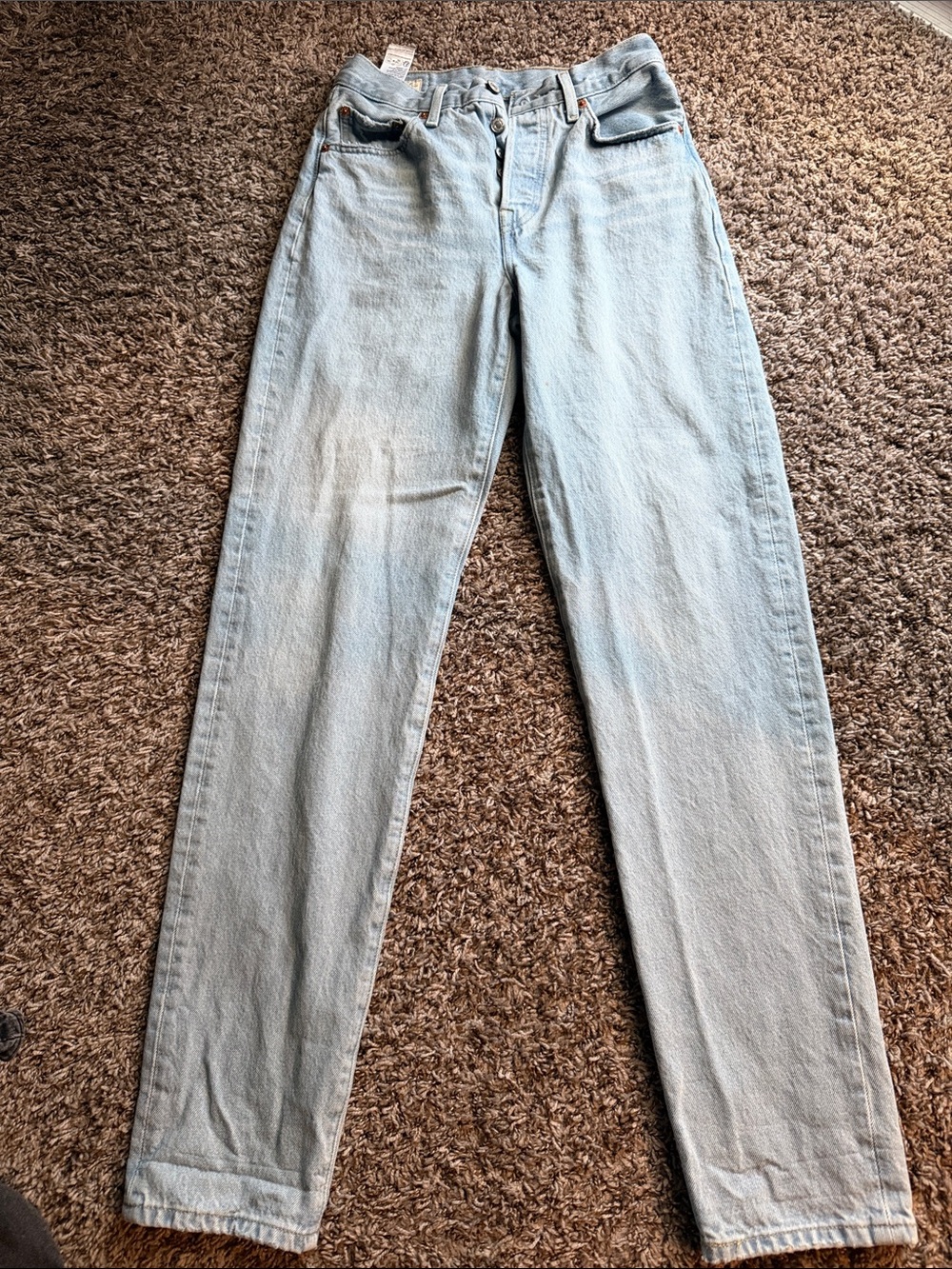 Levi light wash 501 ‘81 Woman’s Jeans